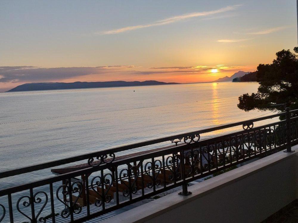 Apartmani Mirona - Tucepi Tučepi Exterior foto